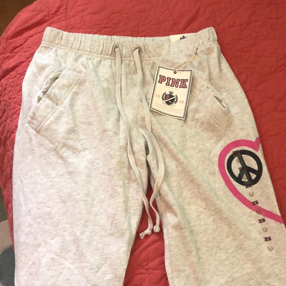 Pink Victoria’s Secret